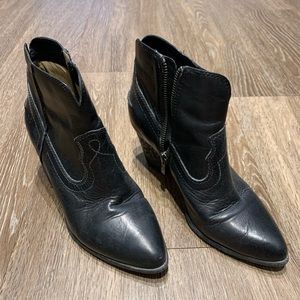 Frye Boots (7.5)
